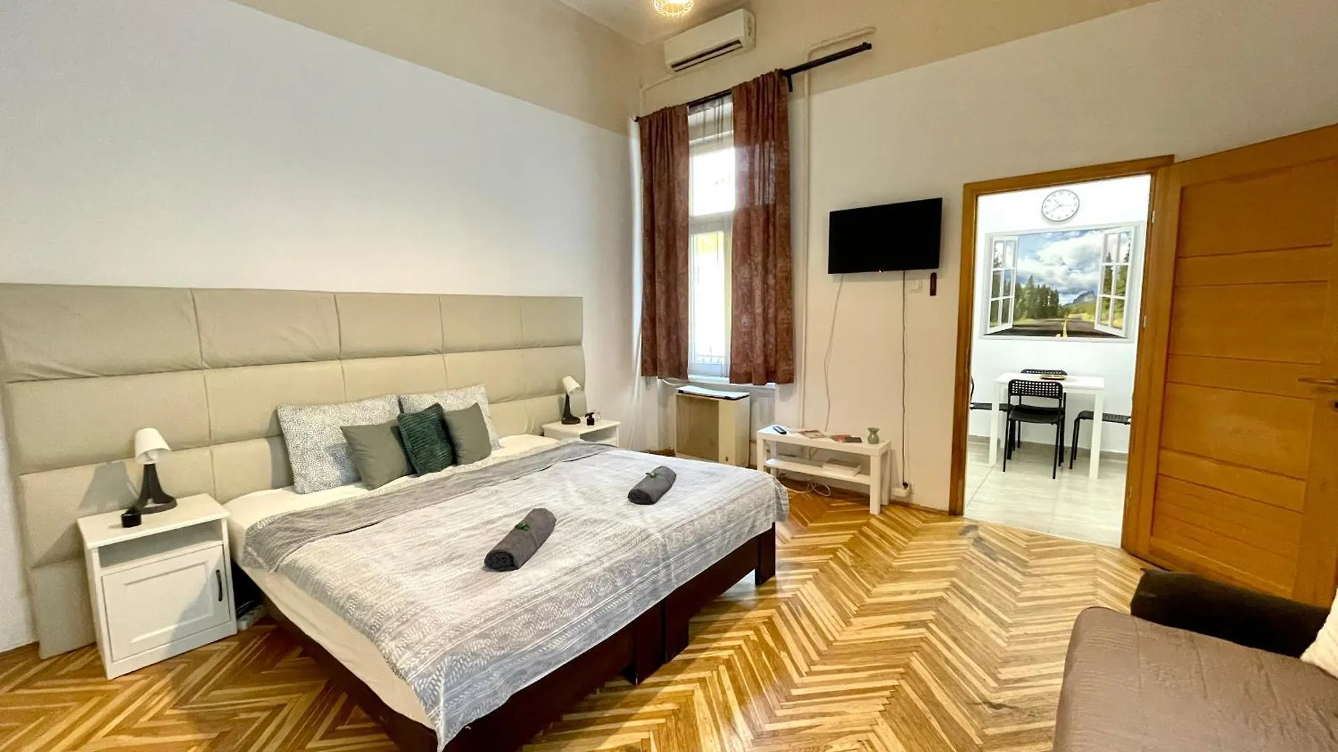 Very Warm Nature Home Near Gozsdu With Free Air Conditioner Free Coffee Budapest 0*,