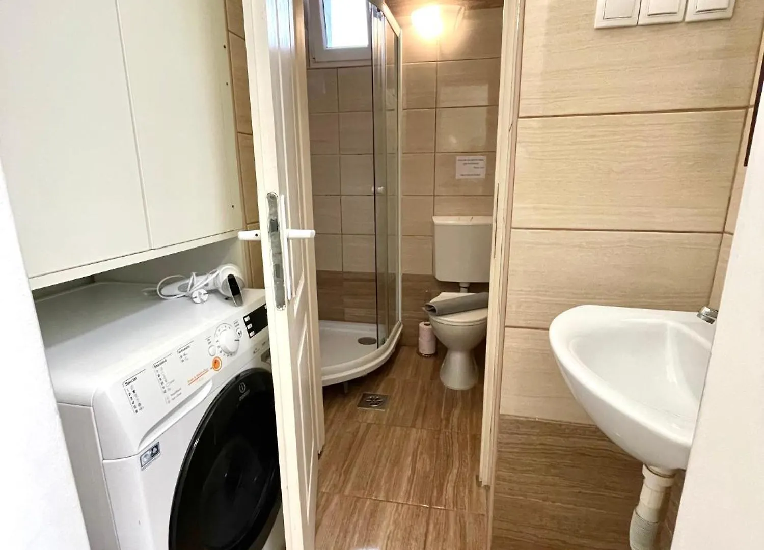 Very Warm Nature Home Near Gozsdu With Free Air Conditioner Free Coffee Budapest Apartment
