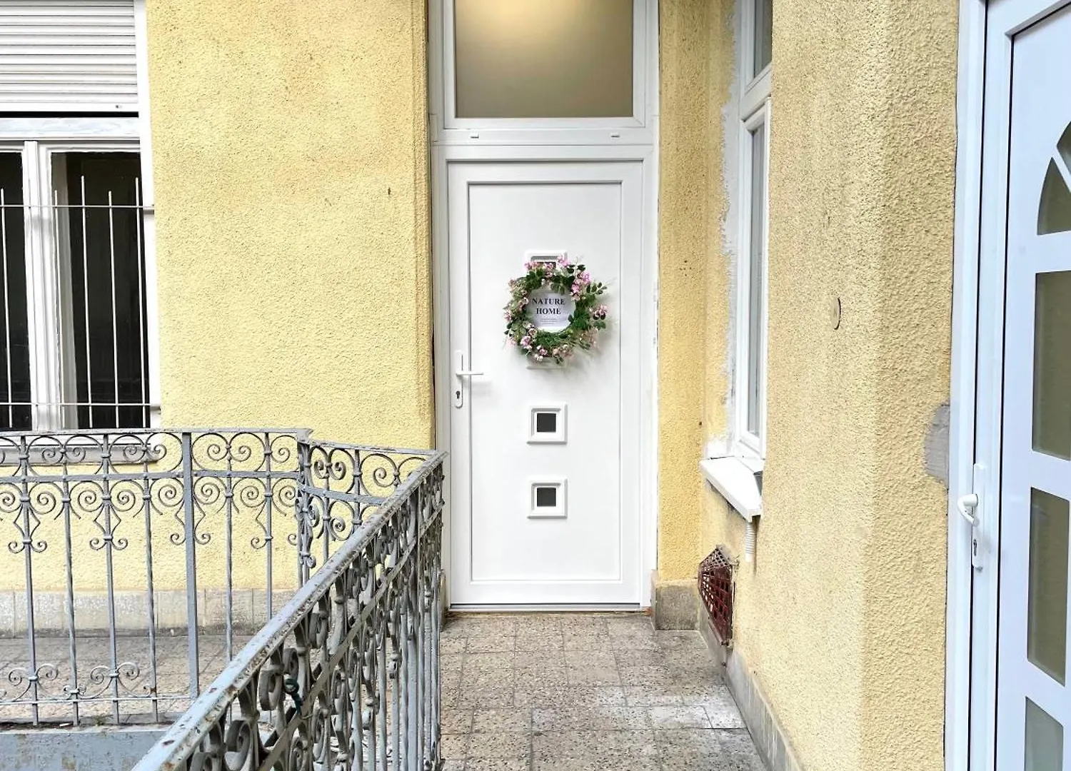 Very Warm Nature Home Near Gozsdu With Free Air Conditioner Free Coffee Budapest Apartment