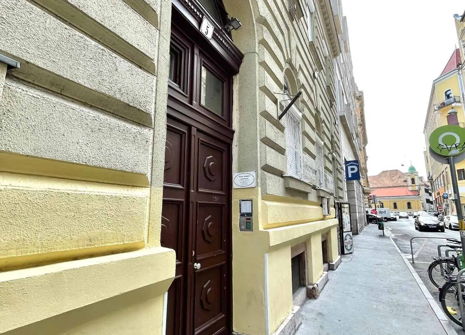 Very Warm Nature Home Near Gozsdu With Free Air Conditioner Free Coffee Budapest Apartment